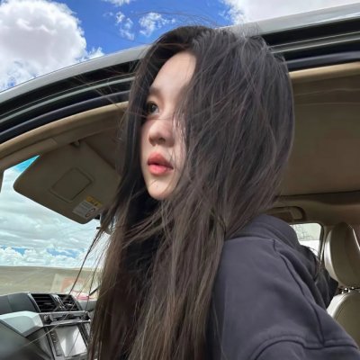 年轻母亲之家 封面